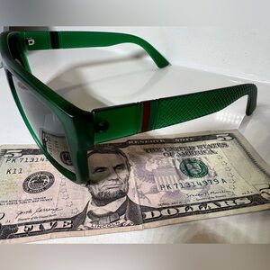 Unisex NEW Polarized shades available designer style UV-B and UV-A Protection-